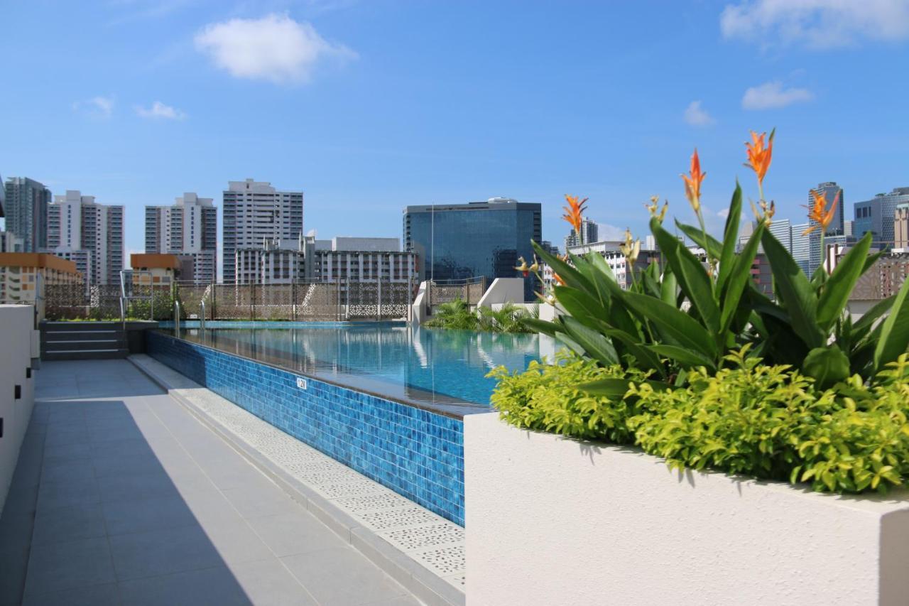 Aqueen Prestige Hotel Jalan Besar Сингапур Экстерьер фото